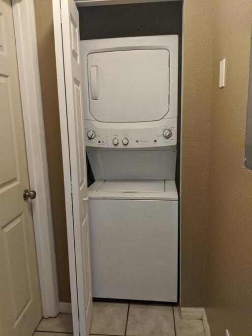 Snowbirds Escape / Vacation Gateway #A Apartment Englewood Luaran gambar