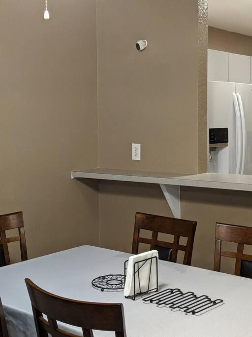 Snowbirds Escape / Vacation Gateway #A Apartment Englewood Luaran gambar